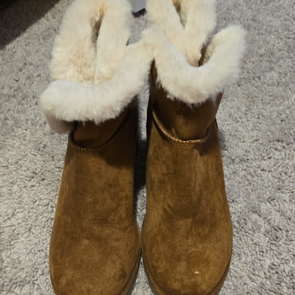 Marshalls Brown Winter Boots with Cream Fur